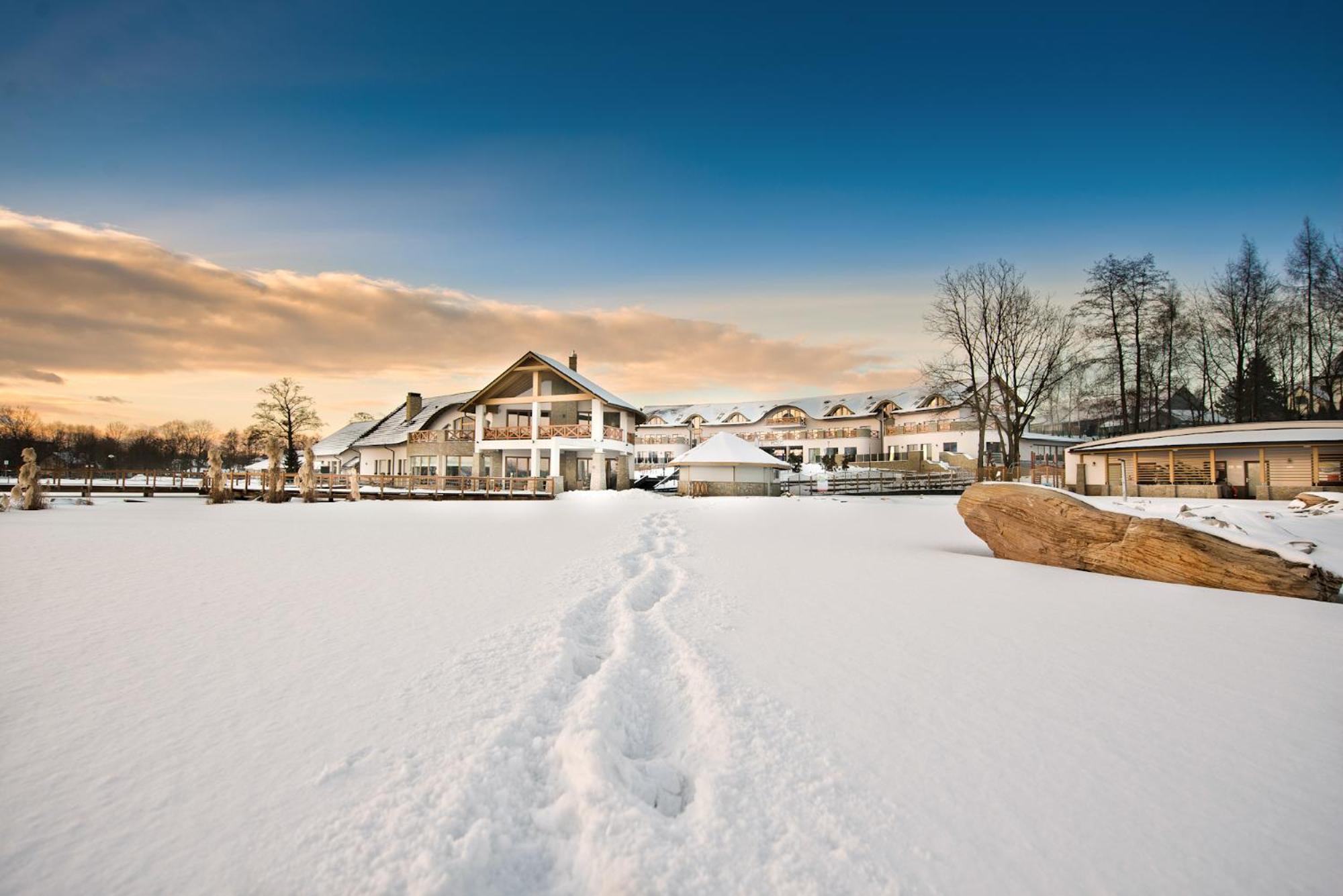 Hotel Molo Resort Osiek  Eksteriør bilde
